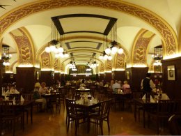 &copy; KarinKarin/Pixabay