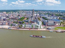 © Shutterstock/Steve Photography