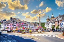 &copy; Shutterstock/Sina Ettmer Photography