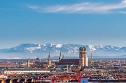 &copy; FleischiPixel - stock.adobe.com