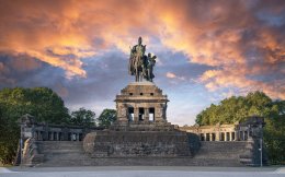 &copy; alfotokunst - stock.adobe.com